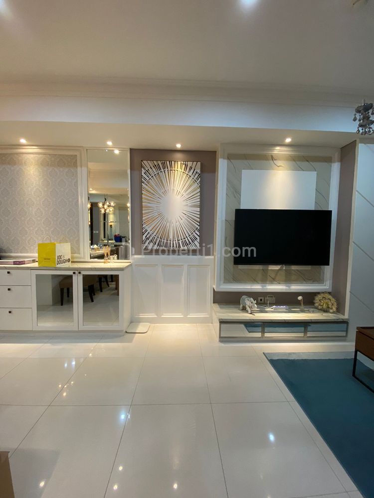 Disewakan Cepat Apartemen Casagrande Phase 2 - 2 BR Fully Furnished and Good Condition - Negotiable