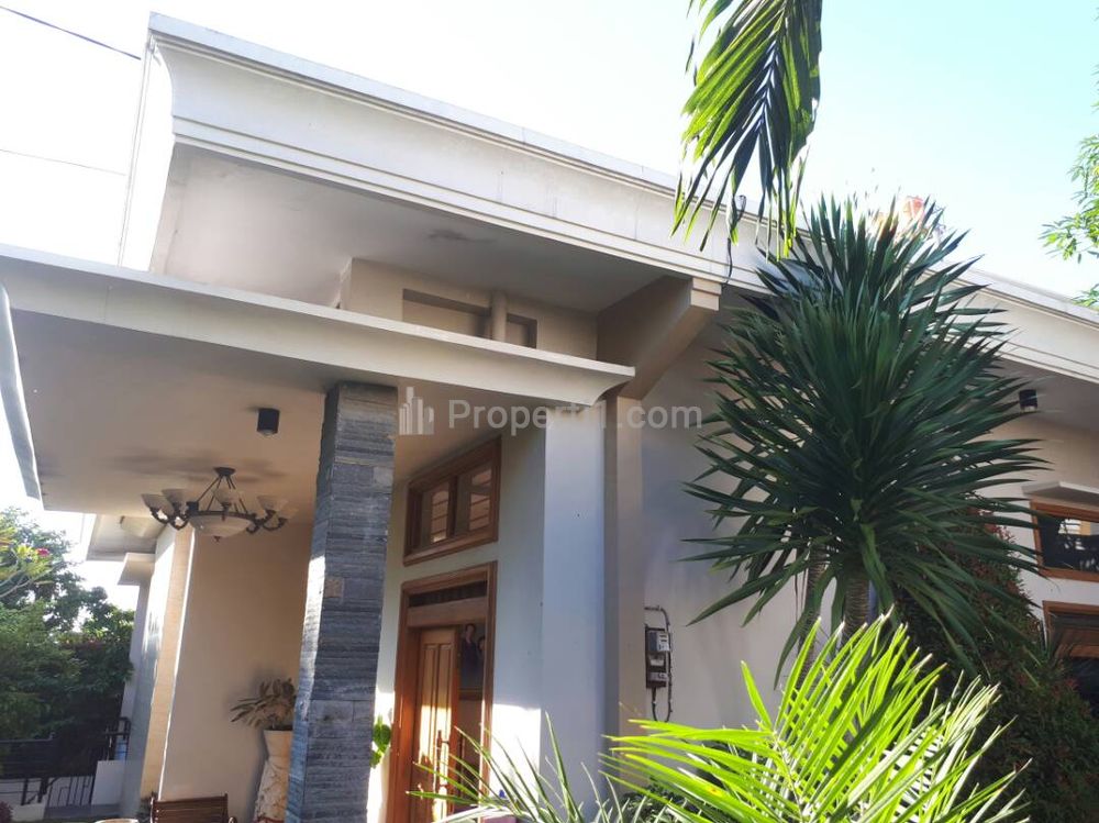 Jual Rumah Mewah Siap Huni di Ngesrep Semarang - 4+1 Kamar Tidur