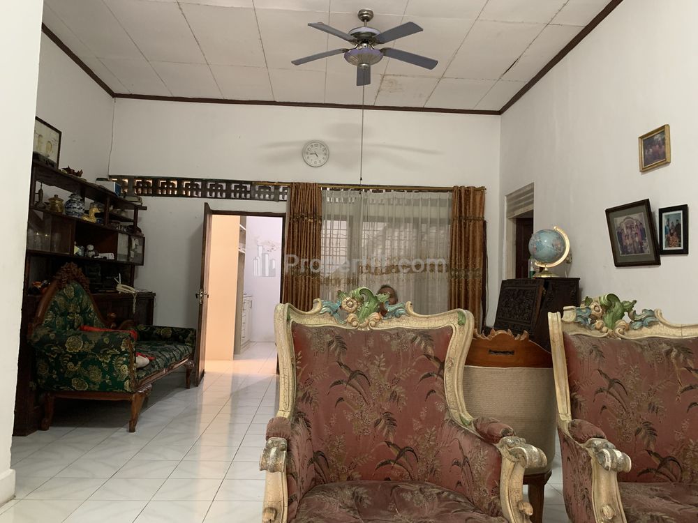Ruang Tamu & ruang keluarga