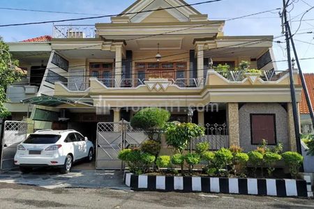Jual Rumah Luas 2 Lantai di Darmo Baru Timur Surabaya