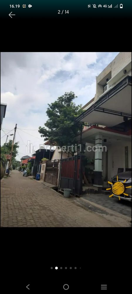 Dijual Rumah 2,5 Lantai di Petir Cipondoh, dekat Tol Karang Tengah, Hanya 5 Menit