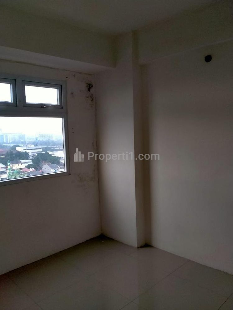 Sewa Tahunan Apartemen The Green Pramuka City Tower Chrysant 2 Kamar Kosong 