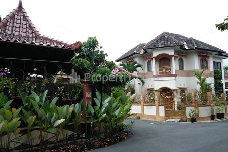 Jual Rumah Mewah di Umbulharjo Yogyakarta, dekat Kampus Ahmad Dahlan, Rumah Sakit, Keraton, Nyaman dan Tenang