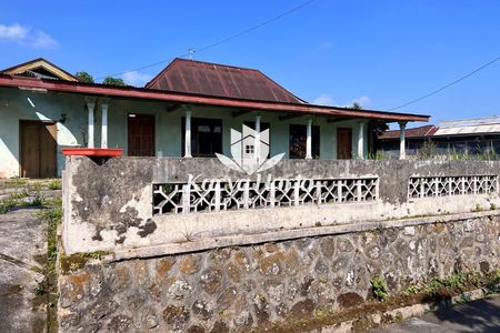 Dijual Rumah Siap Huni Udara Dingin di Kemuning Karanganyar