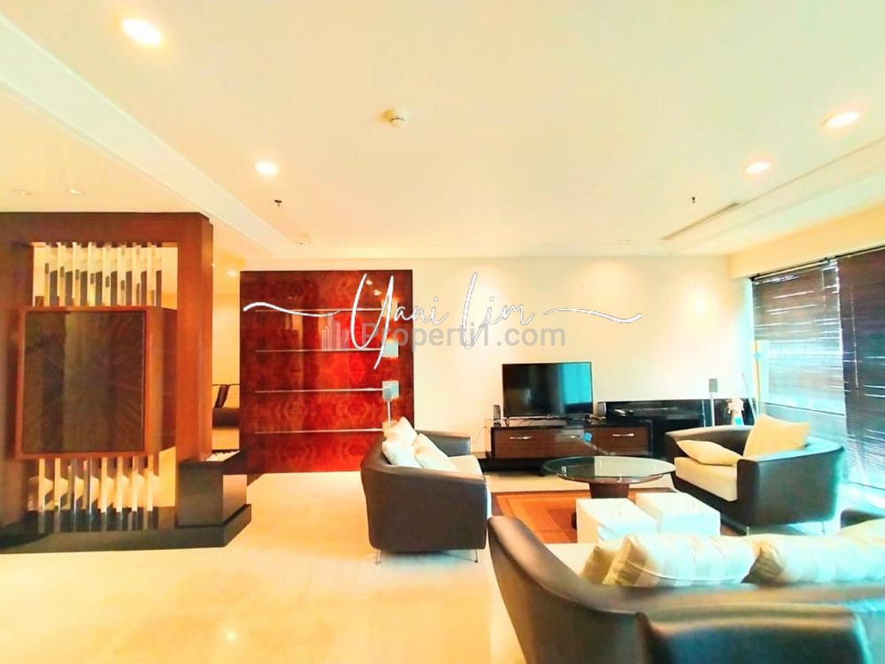 Pakubuwono Residence Apartment for Rent, Ready to Move In, 2+1 BR, 204 sqm, Direct Owner - YANI LIM 08174969303