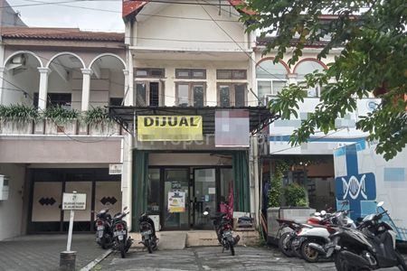 Jual Ruko 2 Lantai Strategis di Jalan Raya Tenggilis Surabaya 