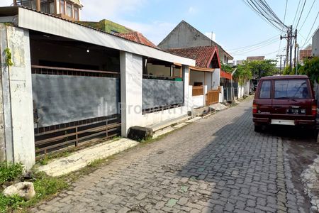 Rumah Dijual di Kelengan Kembangsari Gajah Mada Semarang Tengah