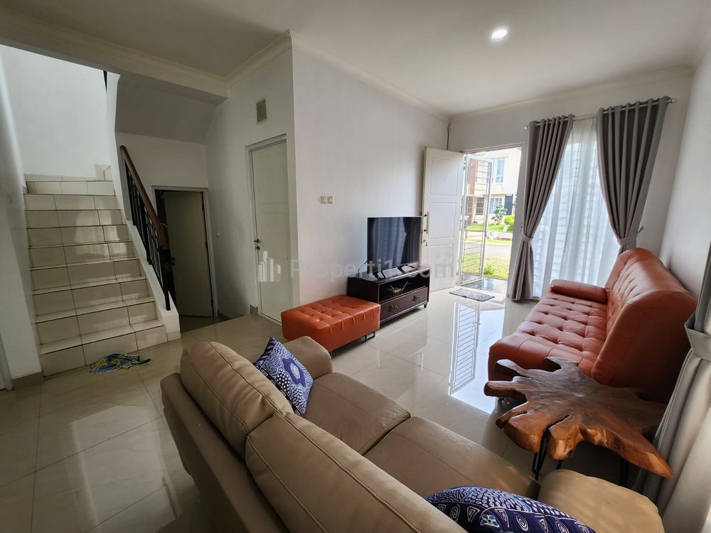 Jual Rumah Mewah Full Furnished di Perumahan Telaga Golf Sawangan Depok