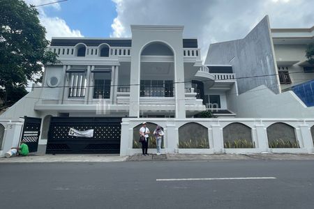 Jual Cepat Rumah Mewah Semi Furnished di Jalan Gatot Subroto Tengah Denpasar Bali