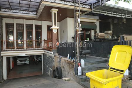 Jual Rumah 2 Lantai Super Strategis Pinggir Jalan Sumur Batu Raya Kembayoran Jakarta Pusat - Ada Basement