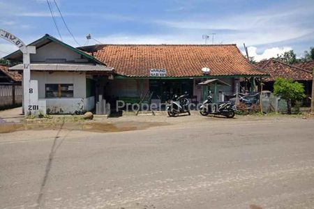 Dijual Tanah dan Bangunan Pinggir Jalan Raya Bantarwaru Gantar Indramayu, Cocok untuk Usaha