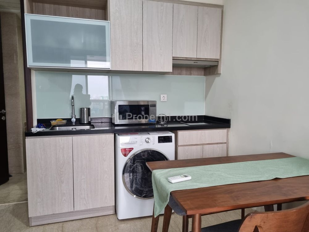 Sewa Apartemen Menteng Park Tower Emerald di Jakarta Pusat - 2 BR Full Furnished