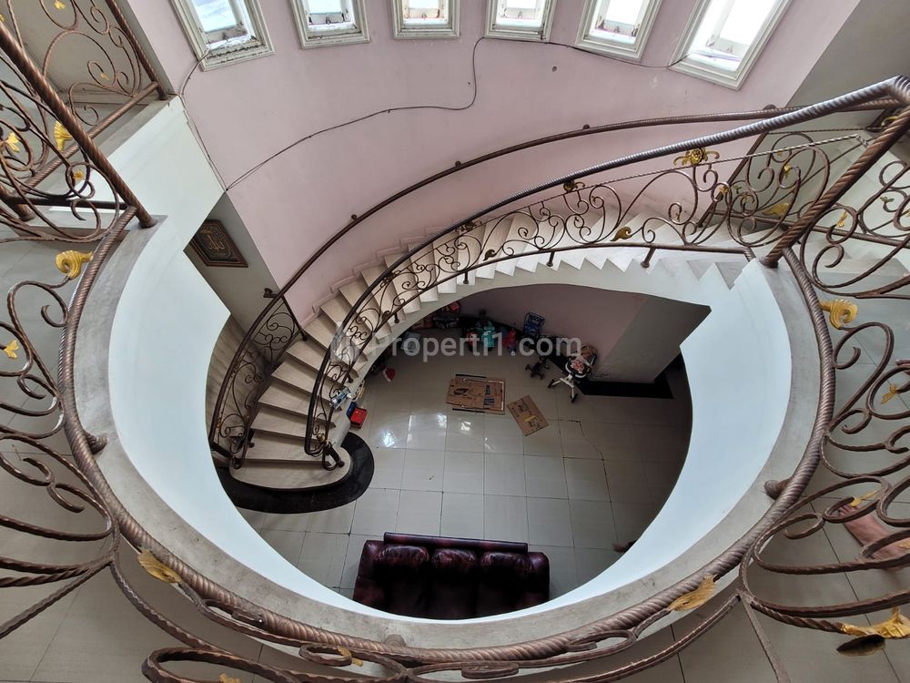 Jual Rumah Termurah di Bawah Harga Pasar di Bendan Duwur Gajahmungkur Semarang 
