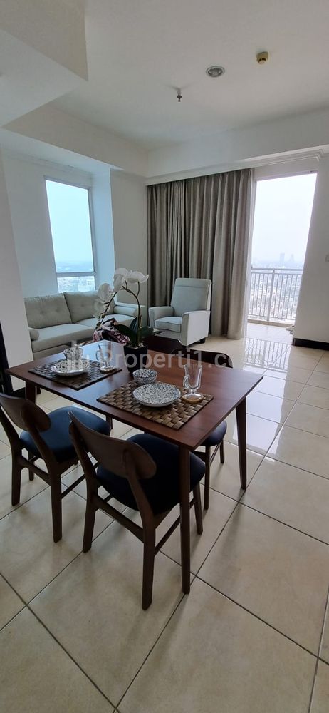Jual Cepat Apartemen Essence Darmawangsa 2BR Furnished