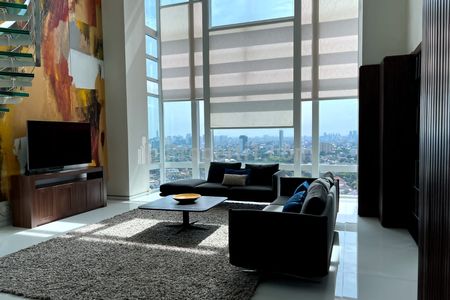 For Lease Sophisticated Luxury Living at Four Seasons Residences