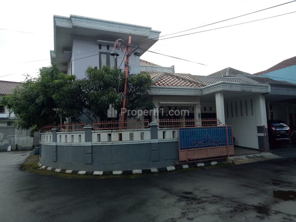 Dijual Rumah 2 Lantai di Perumahan Puri Permata Asri Depok, dekat Jalan Margonda dan Stasiun Depok Lama