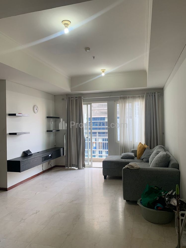 Dijual Apartemen Royal Mediterania Garden Residences - 2+1 Kamar Ukuran 72m2 Full Furnished