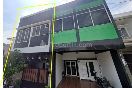 Jual Rumah 4 Kamar di Jalan Tambak Medokan Ayu Rungkut Surabaya