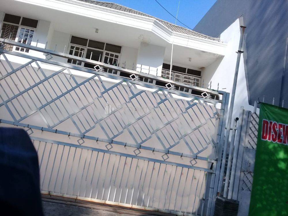Jual/Sewa Rumah Mewah di Manyar Jaya Praja, Menur Pumpungan, Sukolilo, Surabaya Timur