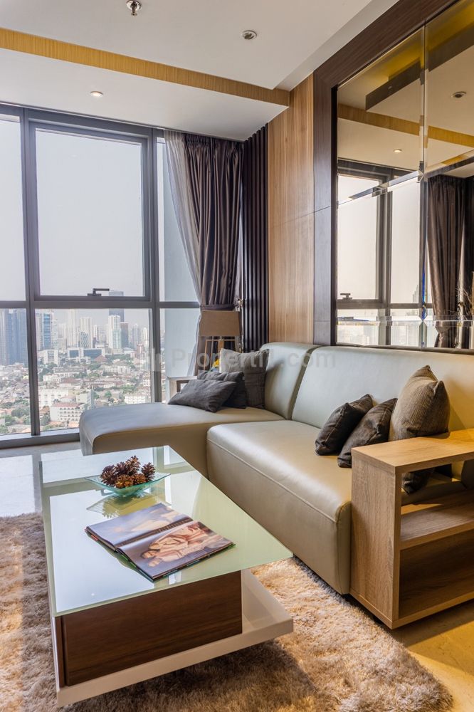 Sewa Apartemen Ciputra World 2 Kuningan Jakarta Selatan 1 BR Full Furnish Best Price