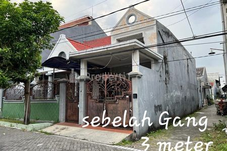 Jual Rumah 4 Kamar Full Furnish di Semolowaru Elok Surabaya