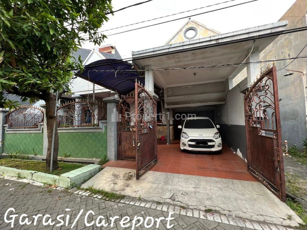 Jual Rumah 4 Kamar Full Furnish di Semolowaru Elok Surabaya