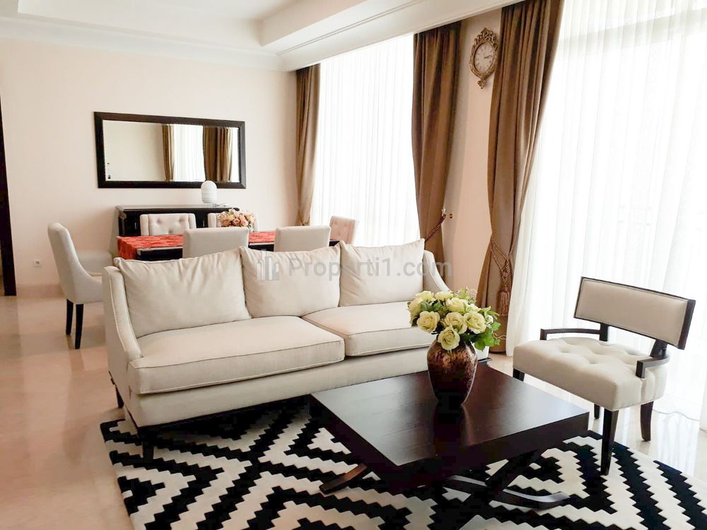 Dijual Apartemen The Pakubuwono View Jakarta Selatan - 3 BR Full Furnished, Good Price