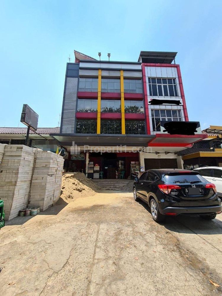 Jual Ruko 5 Lantai di Pegangsaan Dua Kelapa Gading - Kawasan Pertokoan Strategis Sangat Ramai