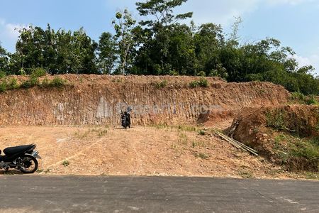 Jual Tanah Super Datar 1500m2 di Mojogedang Karanganyar