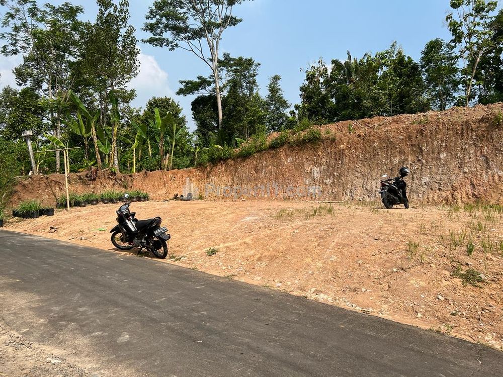 Jual Tanah Super Datar 1500m2 di Mojogedang Karanganyar