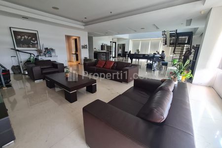 Dijual Luxury Penthouse Apartemen Pantai Mutiara 4 BR Luas 571,25 m2 - Penjaringan, Jakarta Utara