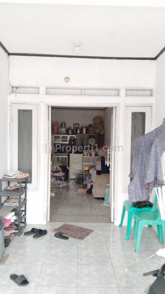 Rumah Dijual dalam Perumahan di Cikasungka Tangerang