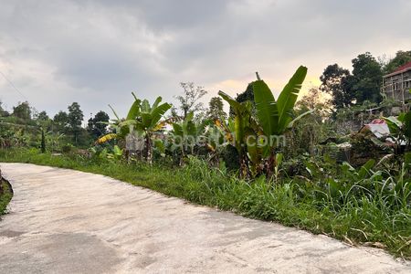 Dijual Tanah Cocok Dibangun Villa 330m² di Kota Wisata Kemuning Karanganyar