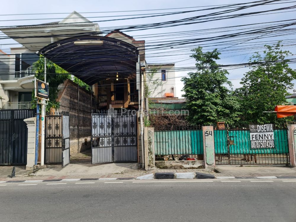 Dijual Rumah Murah di bawah NJOP di Utan Kayu Jakarta Timur