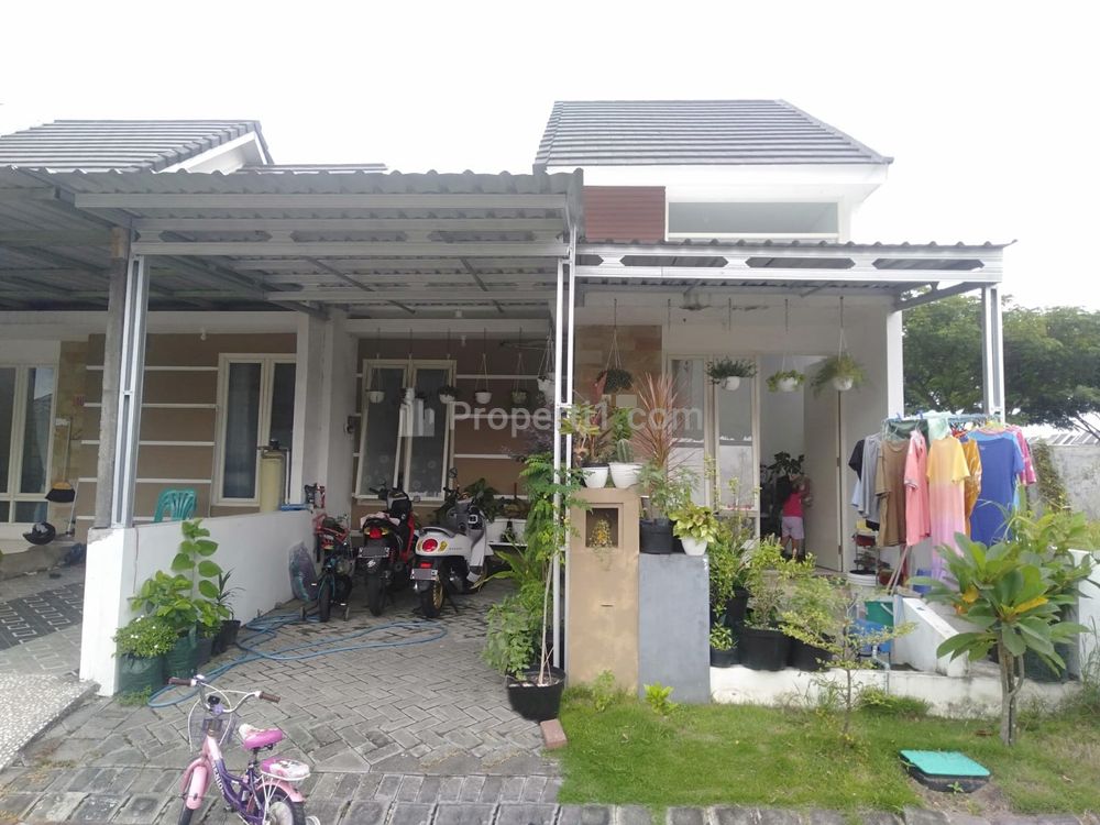 Jual Rumah di Perumahan Grand Sunrise Menganti Gresik