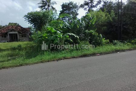 Dijual Tanah untuk Ruang Usaha dan Gudang di Pinggir Jalan Syeh Quro Telagasari Karawang