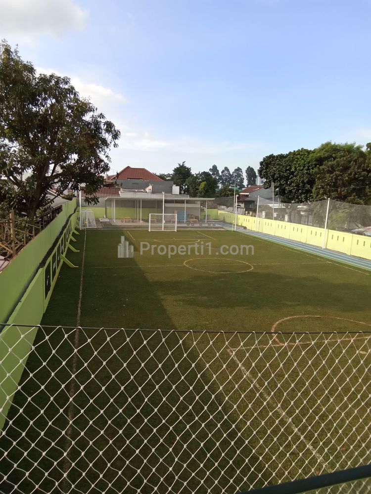 Fasilitas Lapangan Futsal, Ada Area Penonton dan Ruang Ganti Pakaian Olahraga