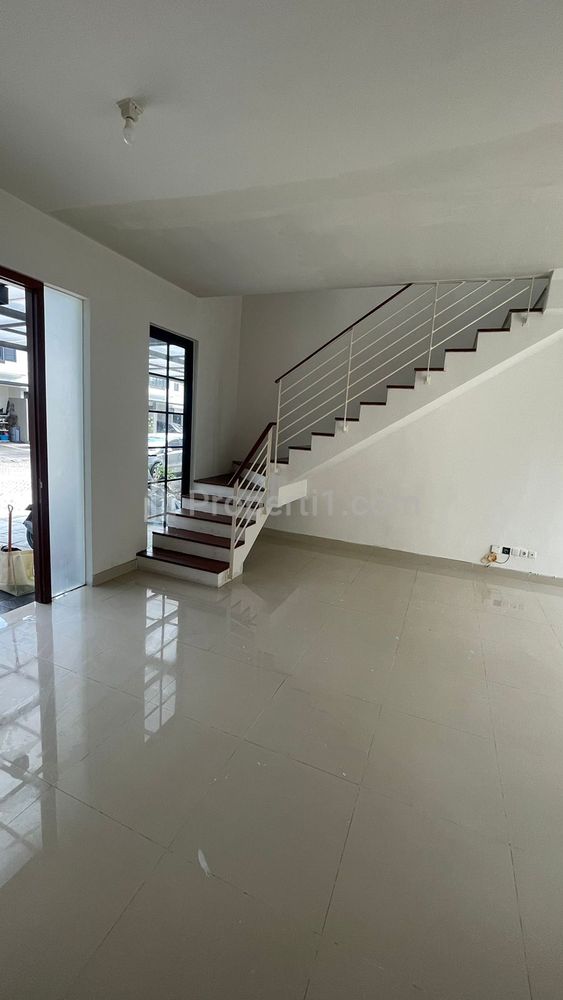 Jual Rumah Baru Siap Huni di Cluster Caspia Grand Harvest Wiyung Surabaya