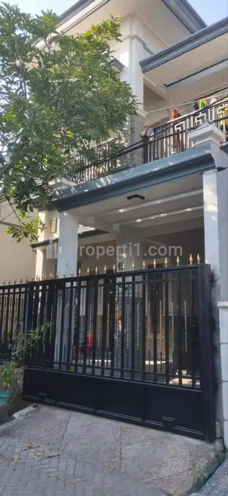 Jual Rumah 2 Lantai di Perumahan Kebraon Indah Permai Surabaya
