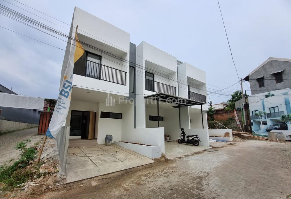 Jual Rumah 2 Lantai 700 Jutaan di Ciracas Jakarta Timur