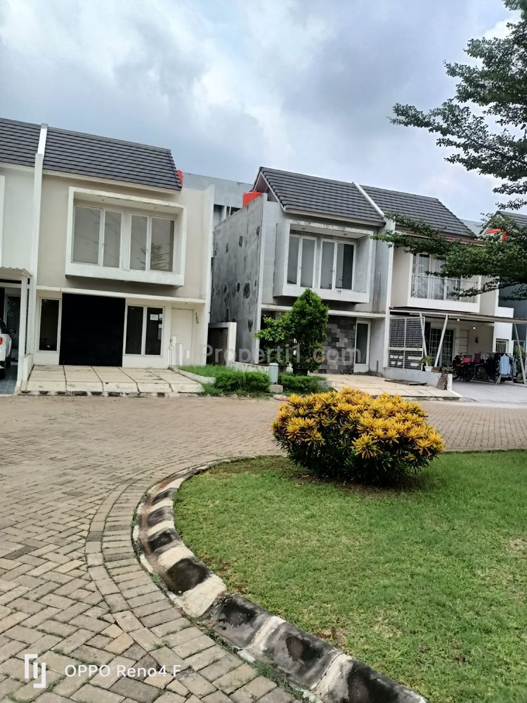 Dipasarkan Rumah 2 Lantai Ready Stock Lokasi Strategis Bebas Banjir di Rawalumbu Bekasi Timur