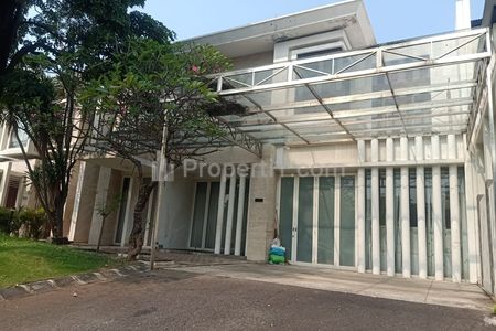 Sewa Rumah Mewah Full Furnished di Palm Beach Pakuwon City Surabaya