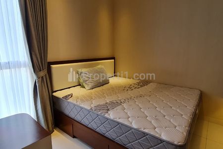 Jual Apartemen Taman Anggrek Residences Jakarta Barat - 3 Bedroom Furnished Good Unit