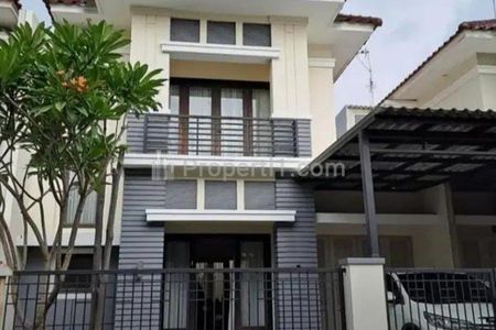 Disewakan Rumah Minimalis di Central Park Ahmad Yani Surabaya - 3 Kamar Tidur