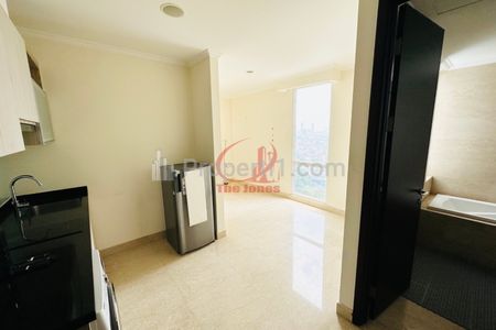 Disewakan Apartemen Menteng Park di Jakarta Pusat - 1 Bedroom Semi Furnished - Kode 010