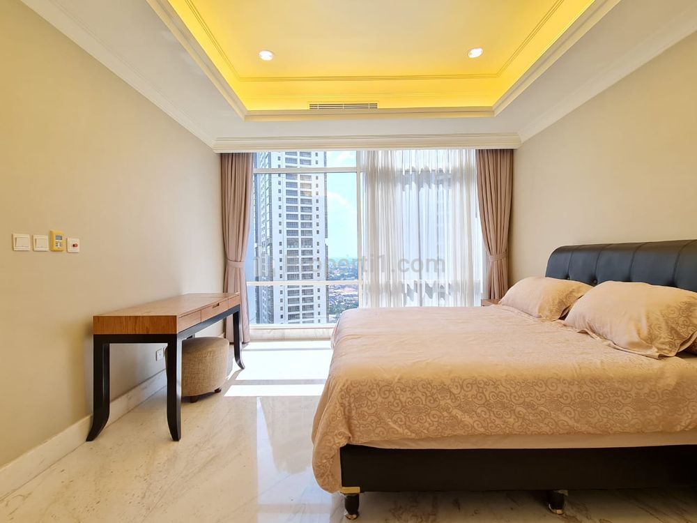 Best Price! Dijual Apartemen Botanica Simprug Jakarta Selatan - 2 BR Fully Furnished, Luas 157 m2