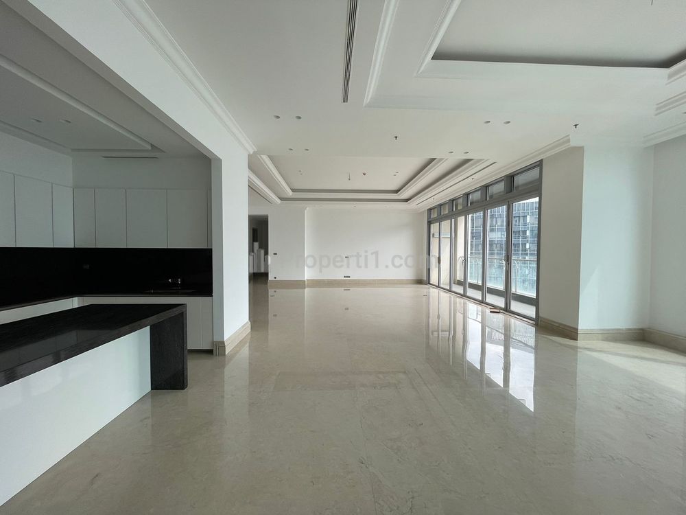 Dijual Apartment Raffles Residence 4 BR Unfurnished Best Deal