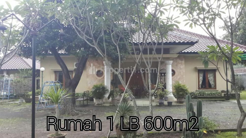 Jual Rumah 3 Unit di Daerah Cibubur Kota Jakarta Timur