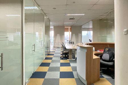 Jual Cepat Kantor Office 88 @ Kasablanka di Casablanca / Kokas Jakarta Selatan Size 145m2 - Rp 31.5 Juta/m2