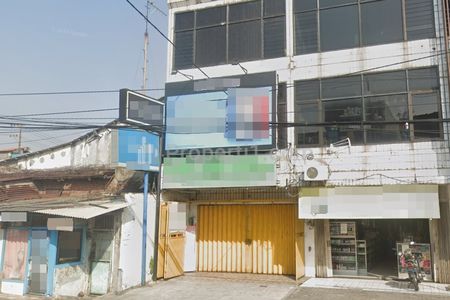 Jual Ruko 3 Lantai Strategis di Jalan Raya Rungkut Kidul Surabaya